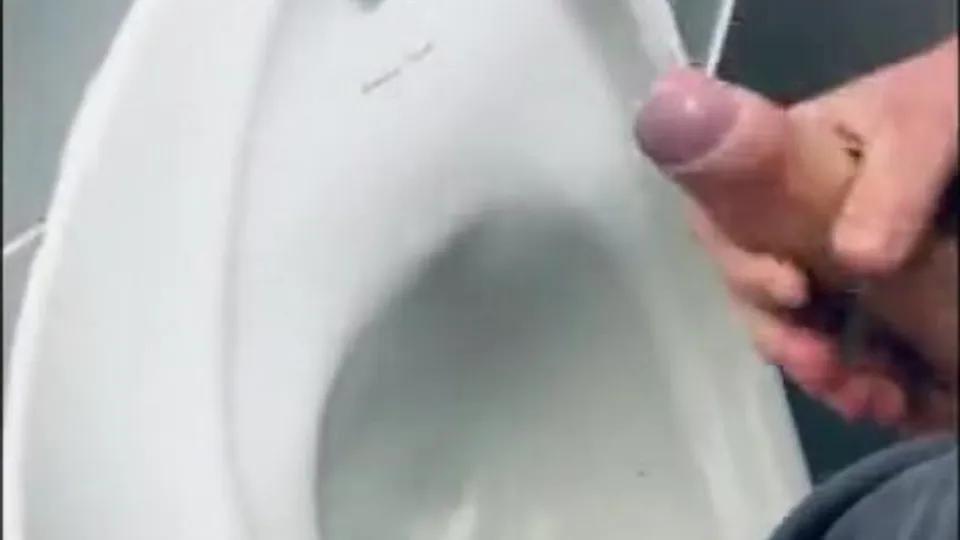 Father encourages uncut son to cum at a urinal - ThisVid.com