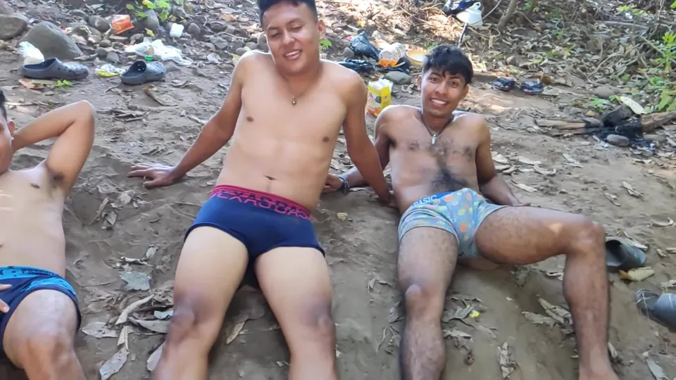 Felipe Hard with Friends - ThisVid.com