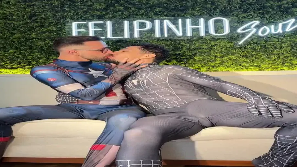 FelipinhoSouza Nude Leaks Gay Porn, That Massive Dick Is Bottoms Weakness, Big Thick Dick Barebacks Assholes (23).mp4