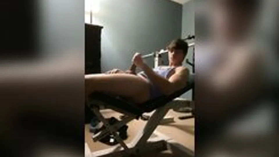 Felix' Solo-Training & Masturbation