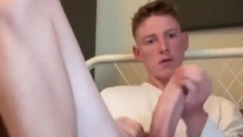 Felix's thick cumshot - video 2 - ThisVid.com