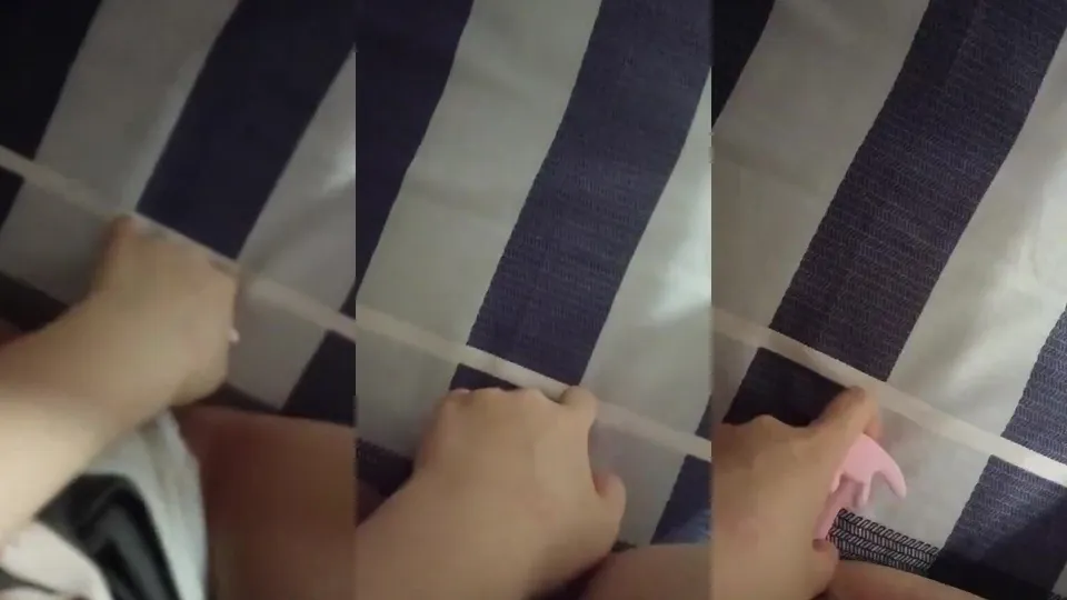 Female high school student masturbates with curtains in dormitory 1 