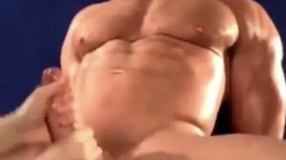Fine ass hunk getting a handjob - ThisVid.com