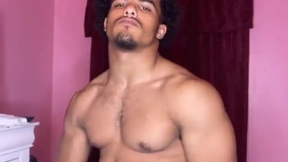Fine Ass Showing Off - ThisVid.com