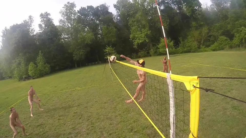 Fit guys play nude volleyball - ThisVid.com
