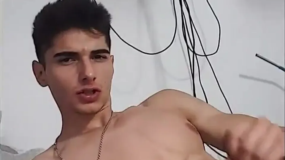 Fit jock jerks his cock & cums - ThisVid.com