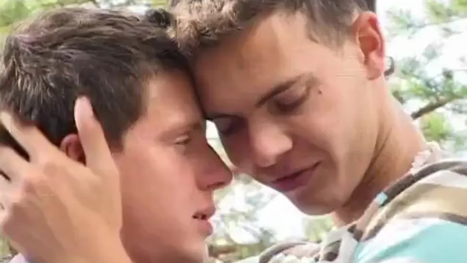 Follow me! outdoors gay porn videos