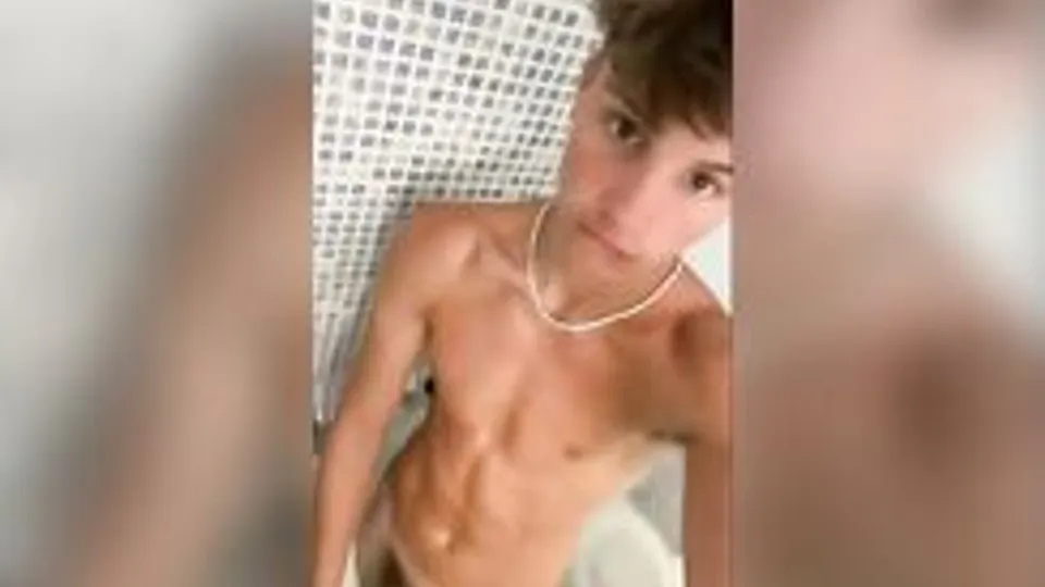 Footballer Moritz from Germany jerks off (5 video compilation)