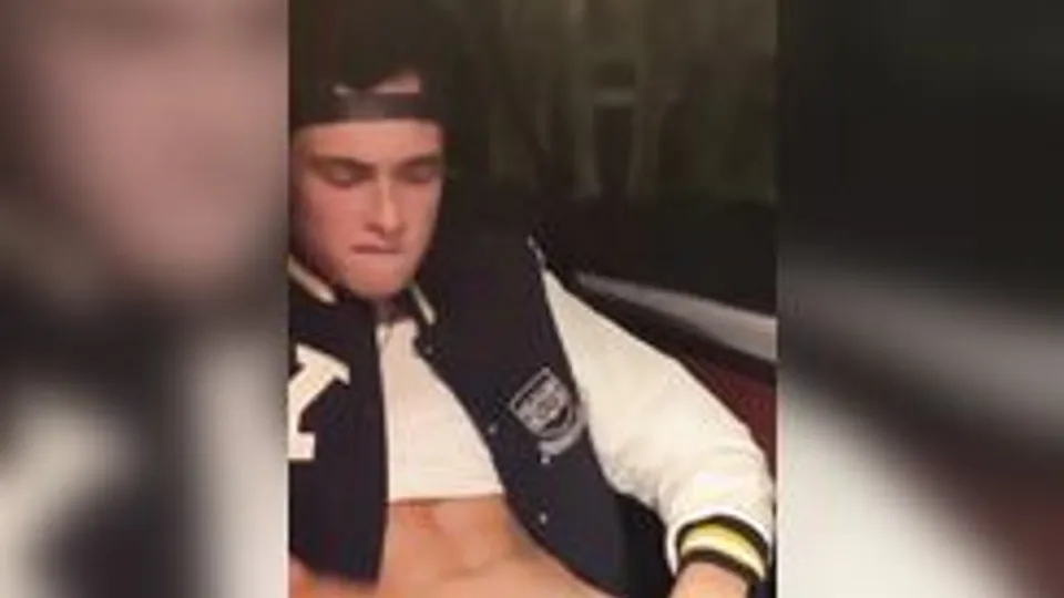 Twink House Boys Masturbate Together