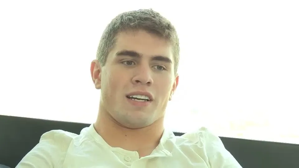 FratmenTV - 131202 Rocky Up-Close.mp4