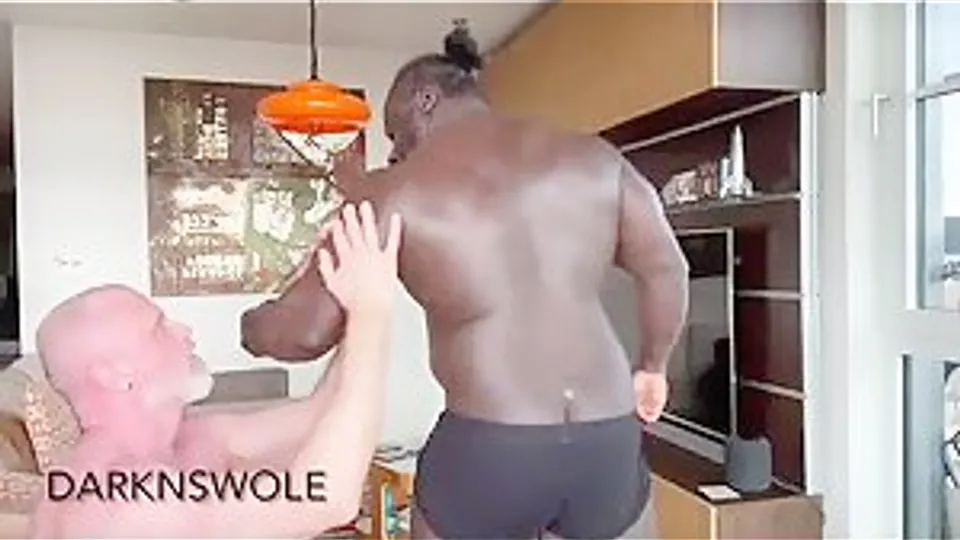 Freddy Miller & Ronnie Swoleman: Muscle Showdown