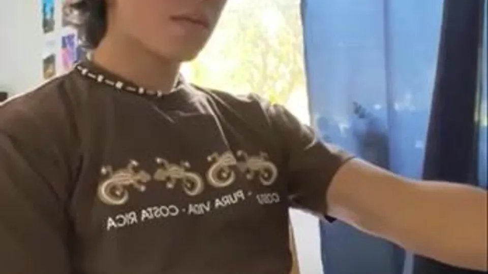 French Twink Solo Wank