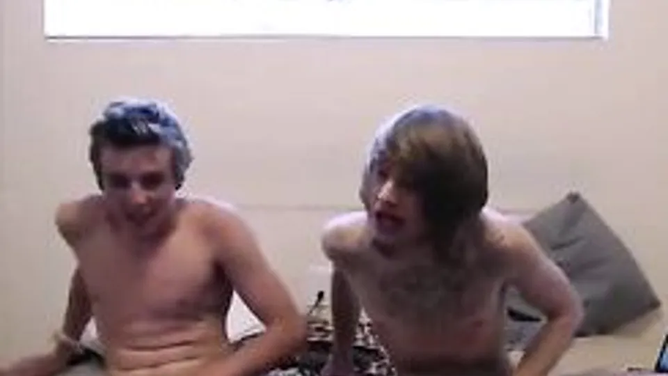 Twink Friends Masturbate Together