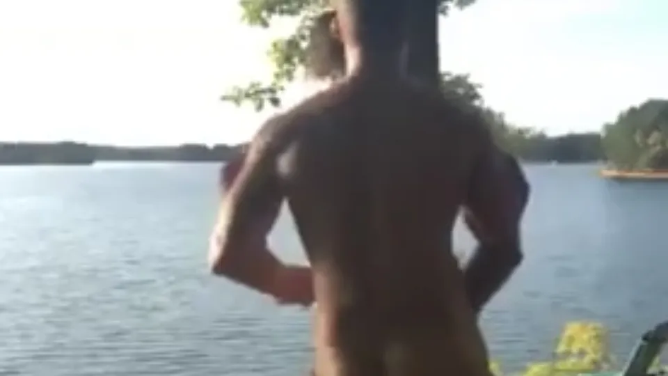 Friends str8 1 - ThisVid.com
