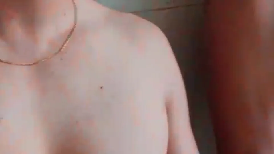 Friends str8 in work part II - ThisVid.com