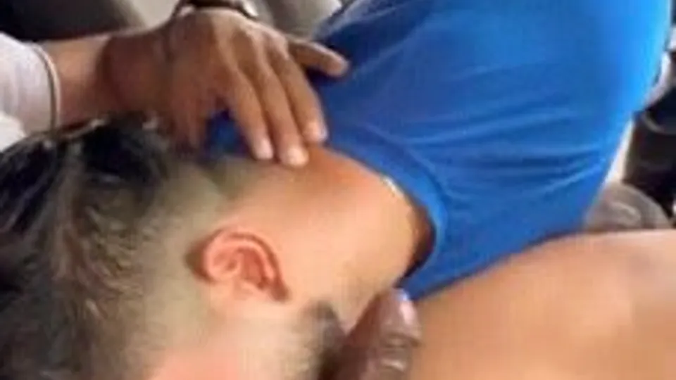 Fuck in car - video 4 - ThisVid.com