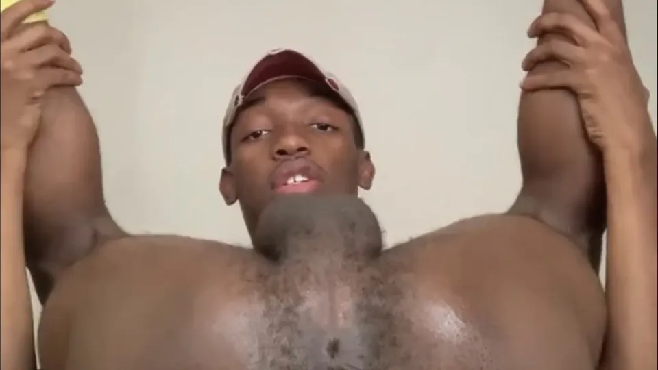 *FUCKABLE* Black twink - ThisVid.com