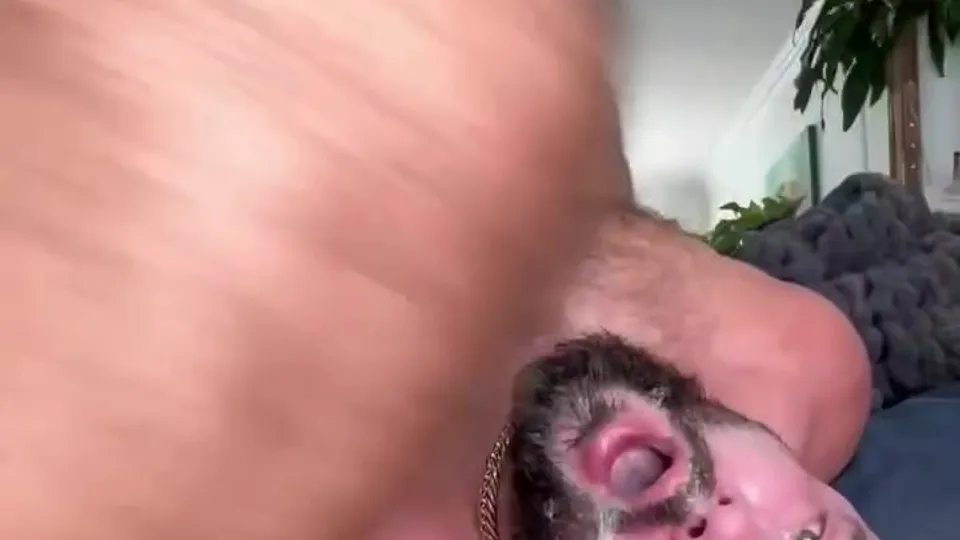 Gay Facial