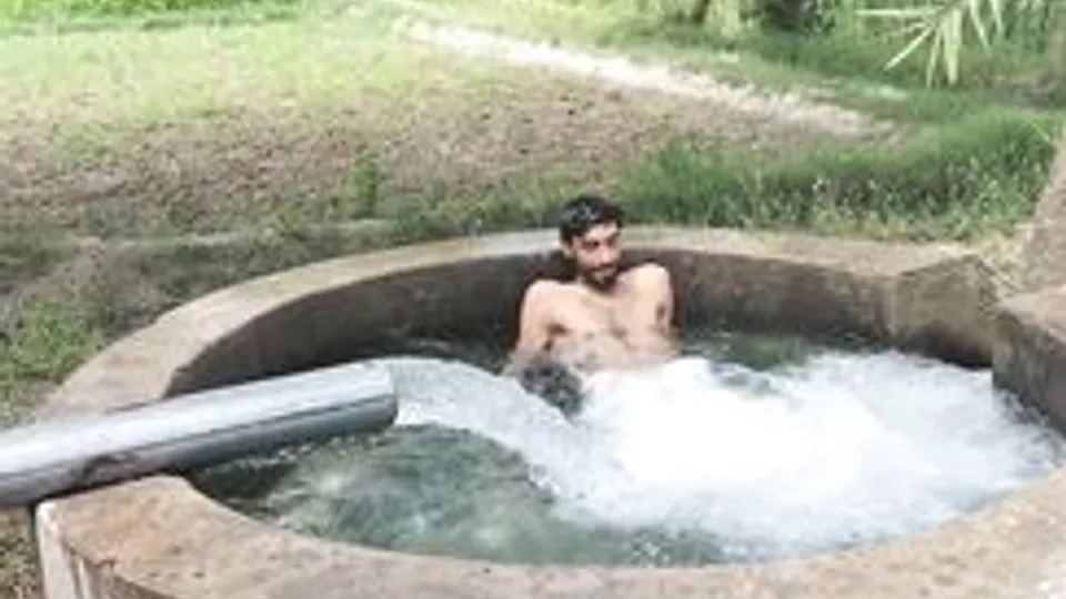 fucktastic TUBE WELL