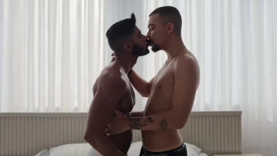 GAEL Gbakariok Nude Leaks Gay Porn, Versatile Insatiable Dick Sucker Threesome TagTeams And Group Gangbangs (3).mp4