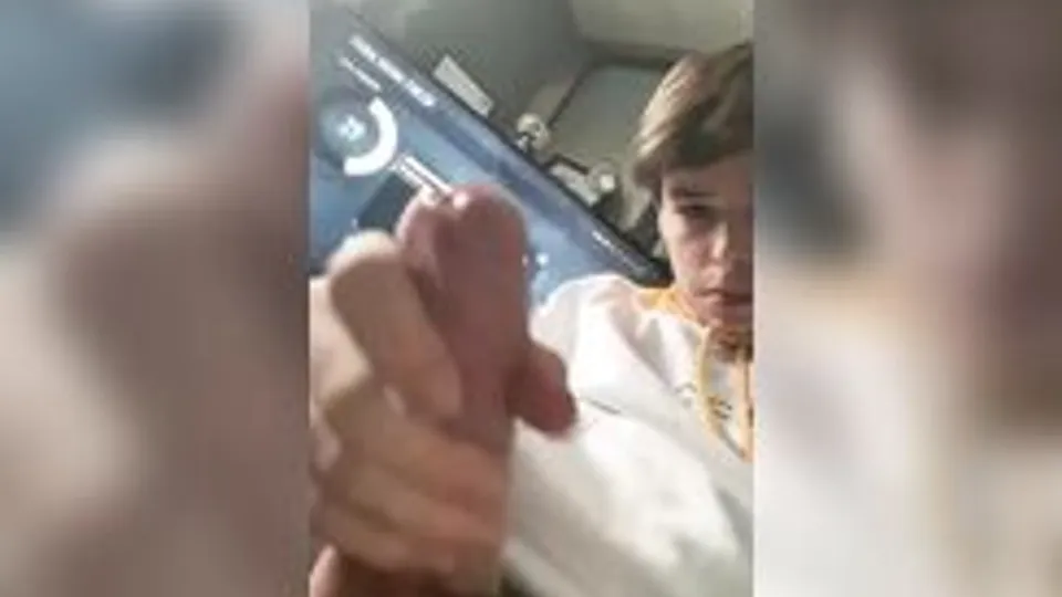 Game Twink Boy Cumshot