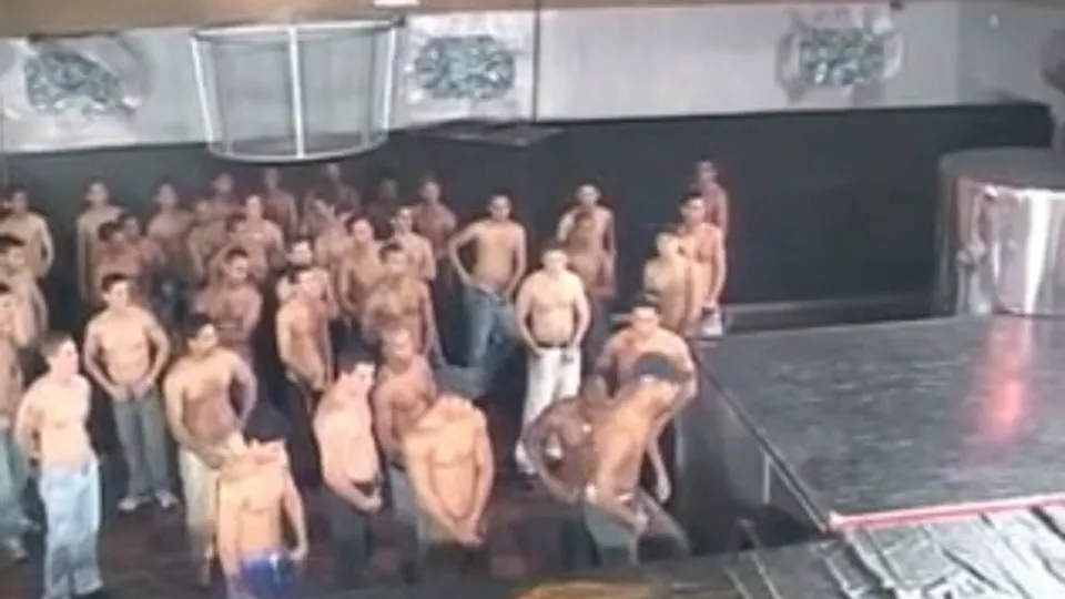 Gangbang mit Brasilianern