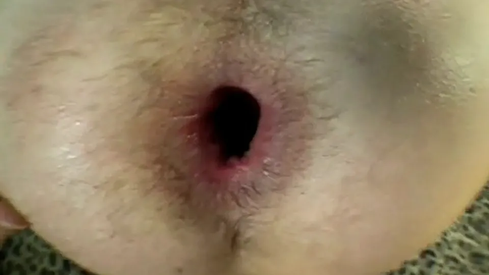 Gaping Blonde Guy - ThisVid.com