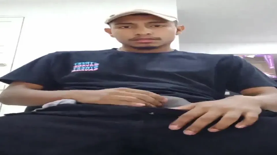 GARCES (Andy Garces) Sexy Hottie Brazilian Dudes Impregnating Bareback Fuck (18).mp4