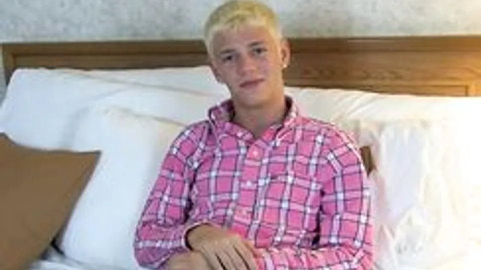Garoto Kyle Richard numa punheta legal