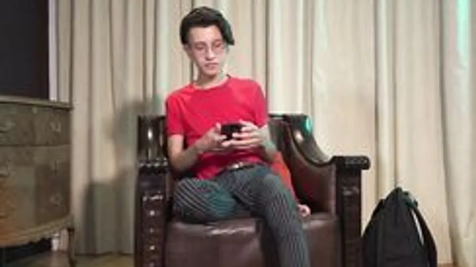 Latino Twink Will Nouvak Masturbates