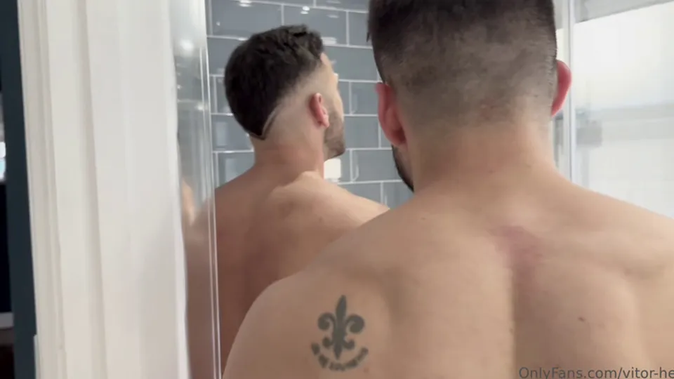 gay 320  — PornOne ex vPorn
