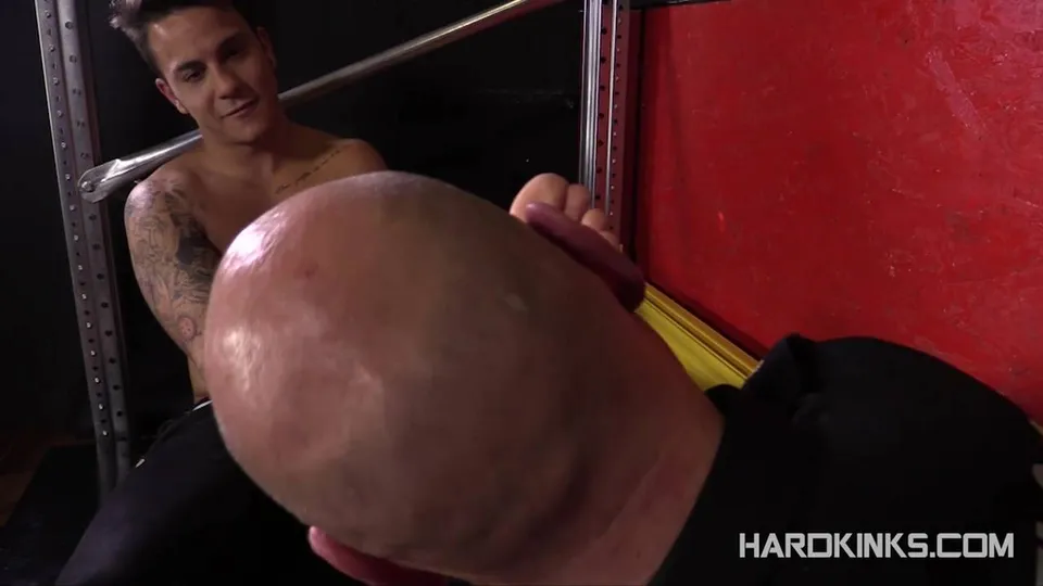 Gay Cop in a Cage: Alpha's Foot Worship