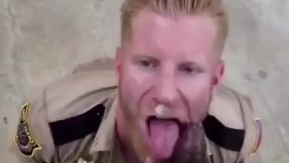Gay soldier - video 2 - ThisVid.com