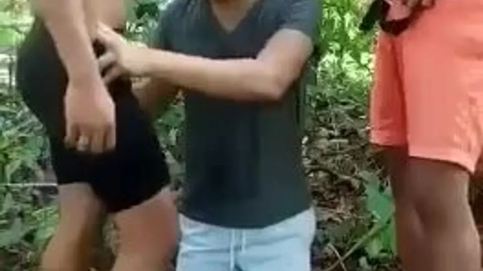 Gay sucking 2 straight outdoor - ThisVid.com