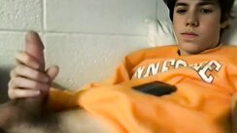 GBT University of Tennesee Student Wanking in his Dorm room - AI Enhanced