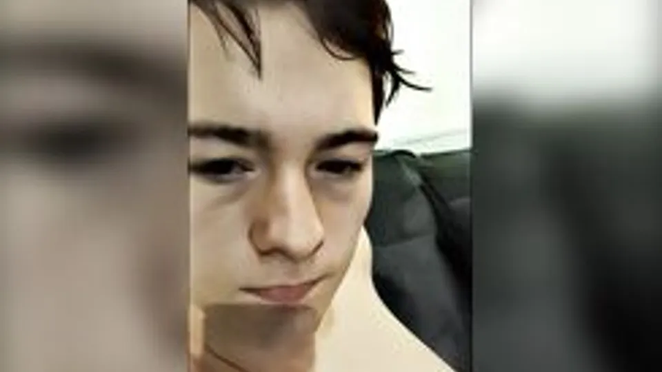 GBT Very Sexy Webcammer UK Jordan gets sucked by an older man. AI Enhanced
