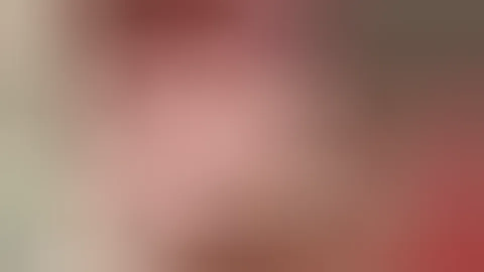 Geile MILF Deliah Dukes bekommt ihre reife Muschi gefickt