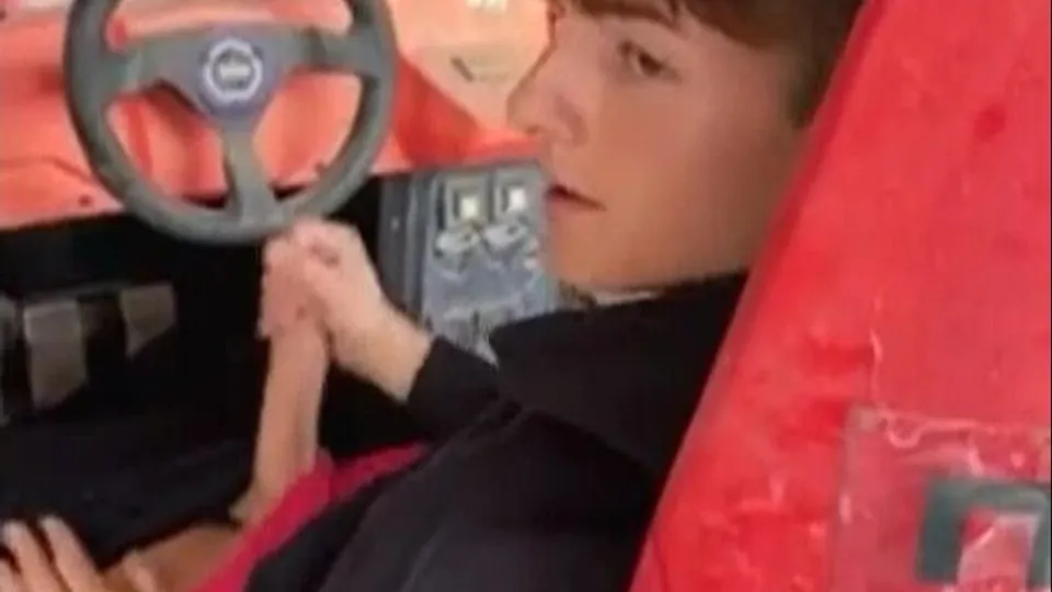 German Teens Jerking Off in Junkyard