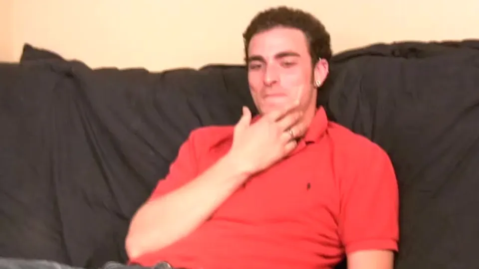 Gets His 7-Incher Jerked By A Guy