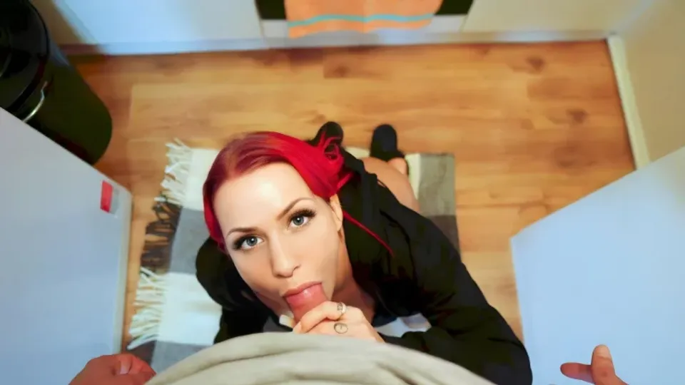 Getting Fucked In The Kitchen 