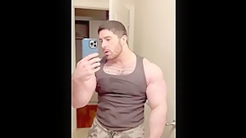 Dima Romanov's Biceps Showcase