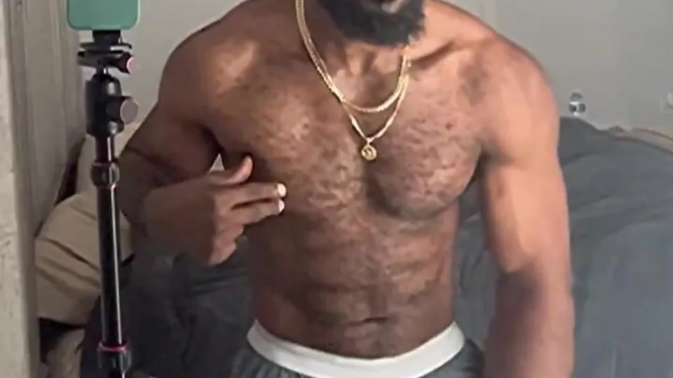 GINORMOUS BBC EMPTYING HIS BALLS. - ThisVid.com