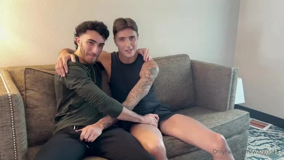 GinoZanetti Nude Leaks Gay Porn, Sexy Handsome Dreamboat Loves Being Bareback Ass Fucked Hard (17).mp4