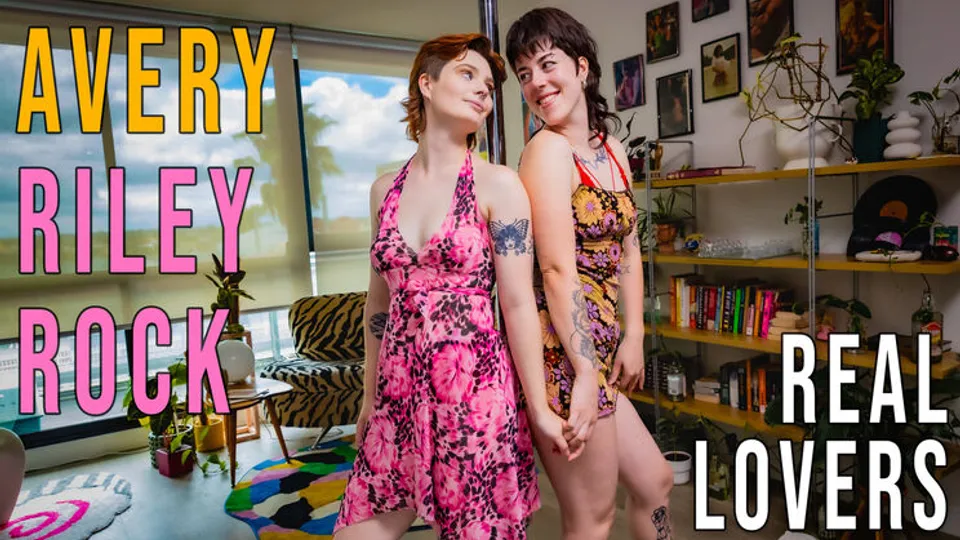 Girls Out West - AveryRiley Rock - Avery & Riley Rock - Real Lovers 