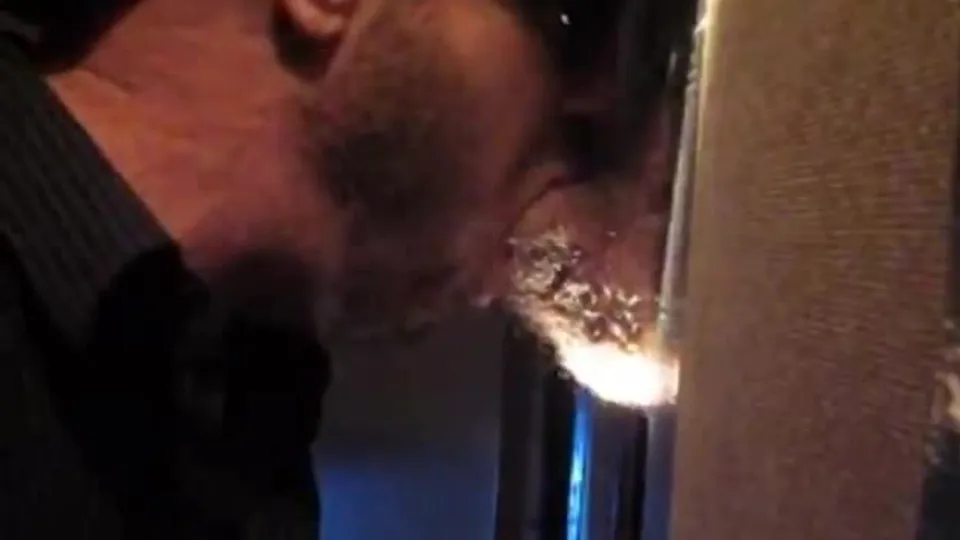 Gloryhole Dad - ThisVid.com 日本語で