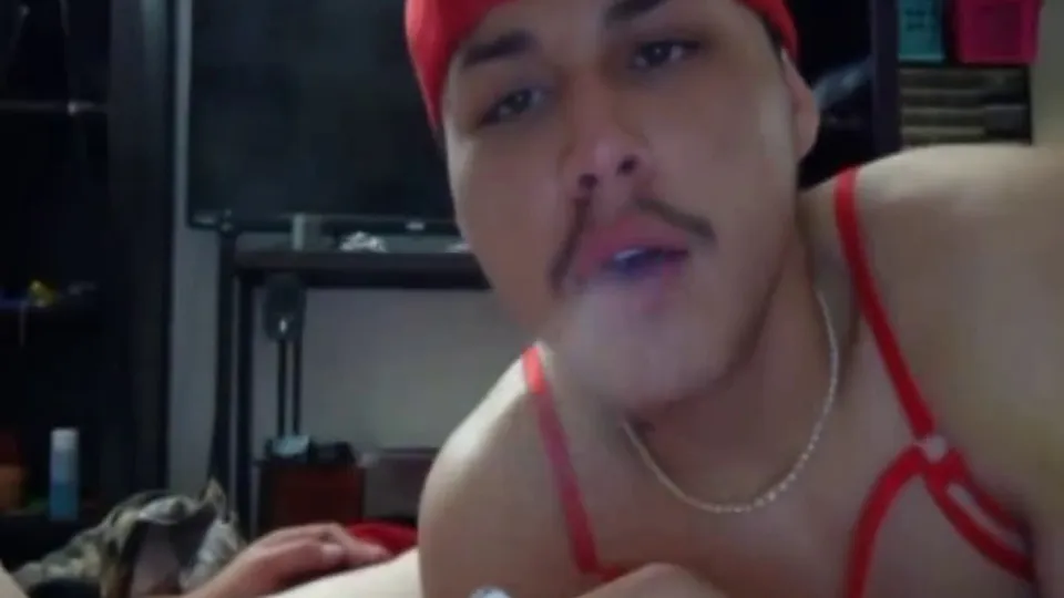 gm kyle being a sissy slut  — PornOne ex vPorn