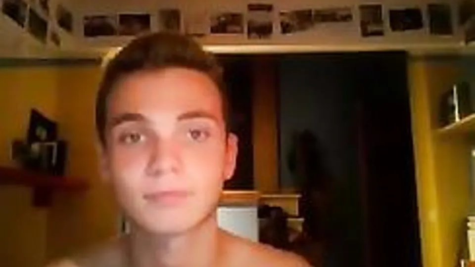 Good looking Italian boy with a fabulous piece of cock