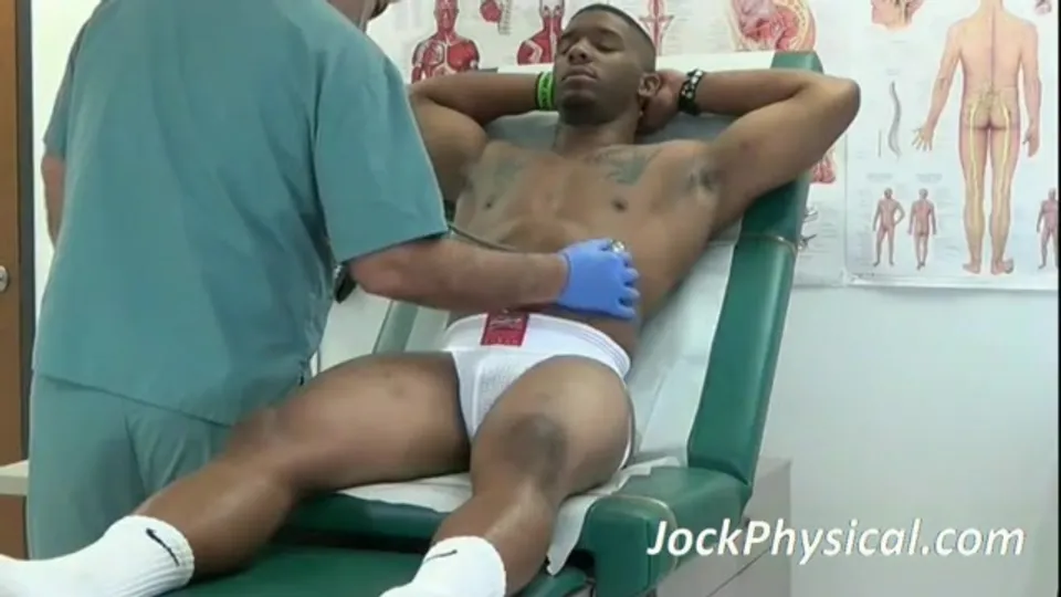 Gorgeous black man getting checked out and jerked off - ThisVid.com
