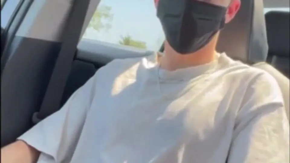 Got horny on the way home - ThisVid.com