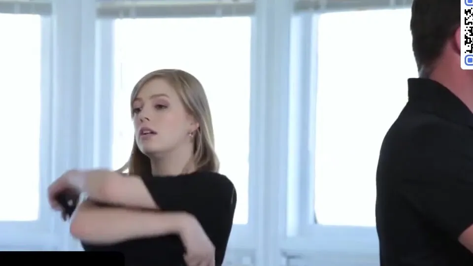 Goth light-haired gets a messy cum shot in kitchen